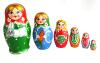 poupée russe famille verte et rouge 5 pièces artisanat russe