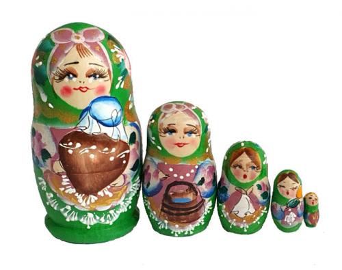 Poupées russes fabrication artisanale, souvenirs russes