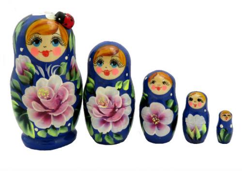 poupée russe 5 pieces artisanat bleu avec des fleurs